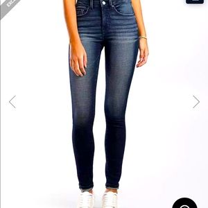 NWOT BKE Billie slim fit high rise skinny